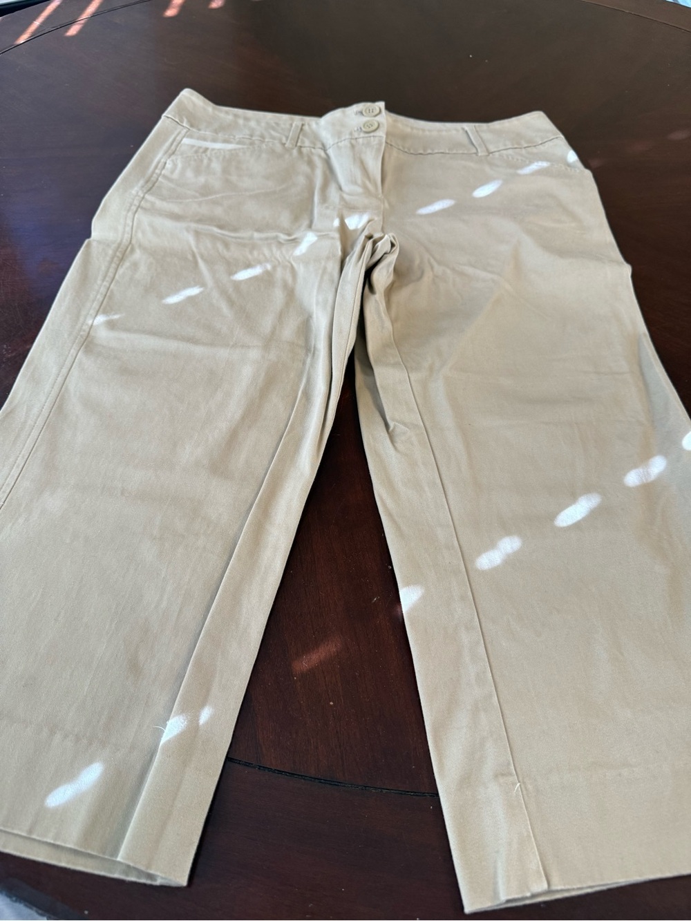 New York & Company Women's Beige Capris